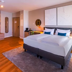 Ramada Encore By Wyndham Messe فندق ميونيخ